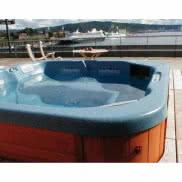 Wanna z hydromasażem Hot Tubes